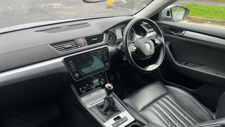 Skoda Superb 1.5 TSI SE Technology 5dr Petrol Hatchback